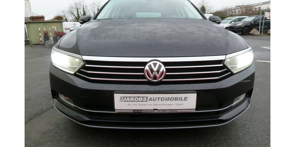 VW Passat 2.0 TDI Highline DSG Leder STH Navi 110.000 km 14.900 &euro; Ratingen 40885