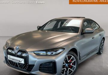 BMW i4 48.943 km 43.490 &euro; Essen 45141
