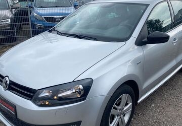 VW Polo 35.000 km 7.430 &euro; Düsseldorf 40231