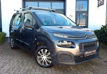 Citroen Berlingo 108.200 km 10.700 &euro; Hilden 40724