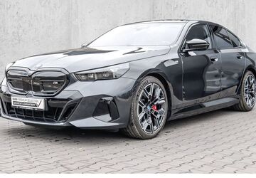 BMW i5 21.500 km 76.900 &euro; Velbert 42553