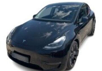 Tesla Model Y 104.500 km 32.980 &euro; Duisburg 47249