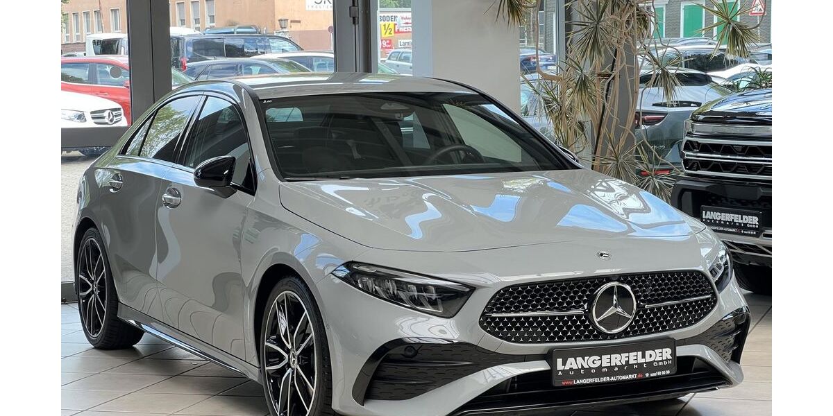 Mercedes-Benz A 180 4.754 km 34.480 &euro; Wuppertal 42389