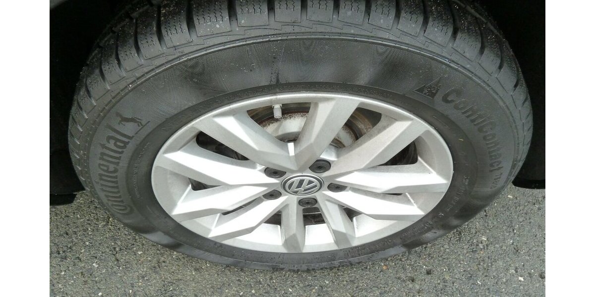 VW Passat 2.0 TDI Highline DSG Leder STH Navi 110.000 km 14.900 &euro; Ratingen 40885